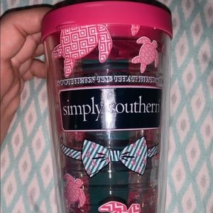 Simply southern sea turtle tee is cup